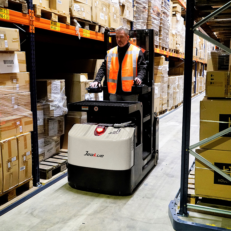 0.5 Ton(1102.31lb) Electric Order Picker - Image 3