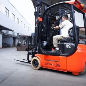 TDL161/201 Hydraulic Steering Forklift Low Maintenance Cost