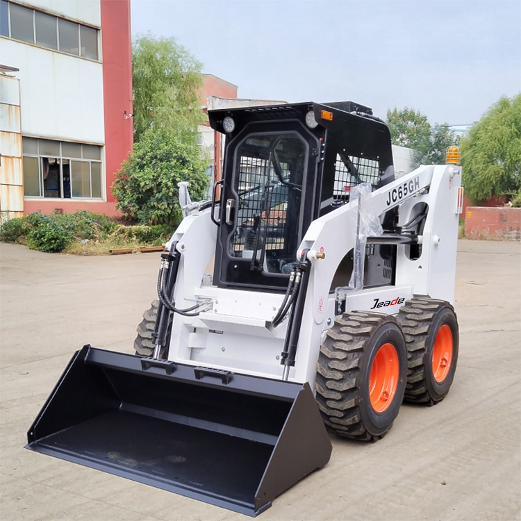 3.4 Ton(7495.71 lb) Diesel Skid Steer Load-JC65GH - Image 3