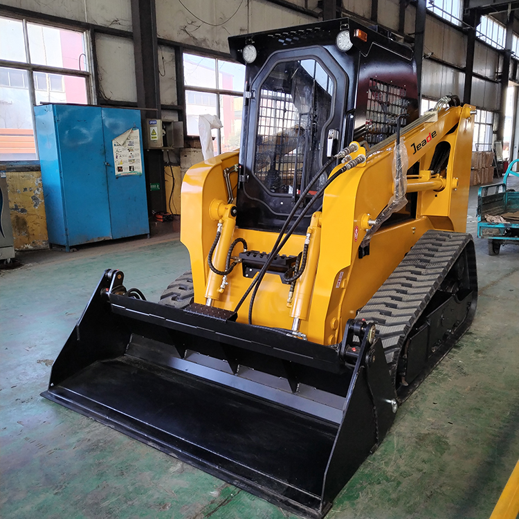 4.2 Ton(9259.40 lb) Diesel Skid Steer Load-TS65 - Image 8