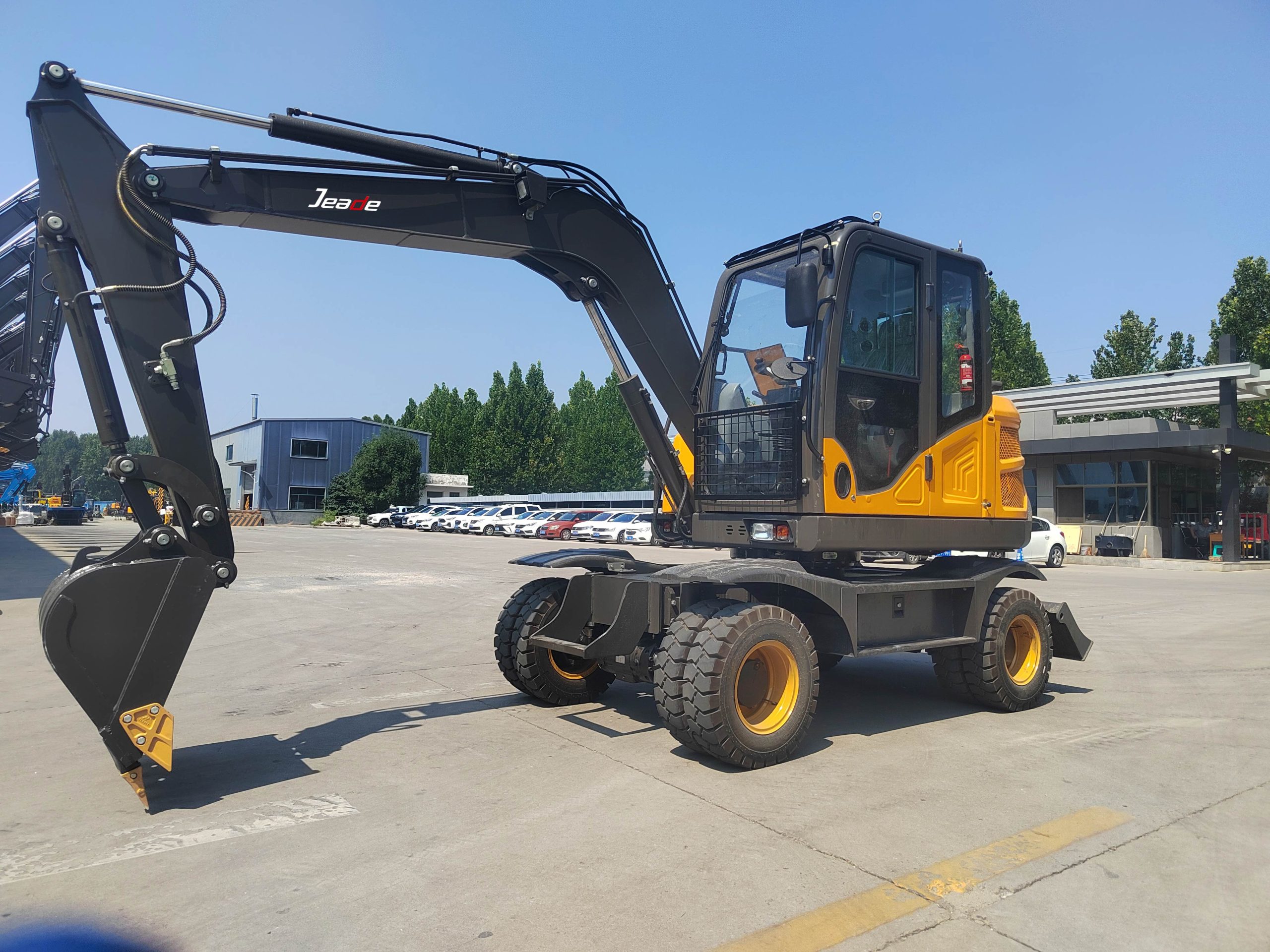 6.5 Ton(14330.03 lb) Diesel Wheel Excavator-JH9065 - Image 3