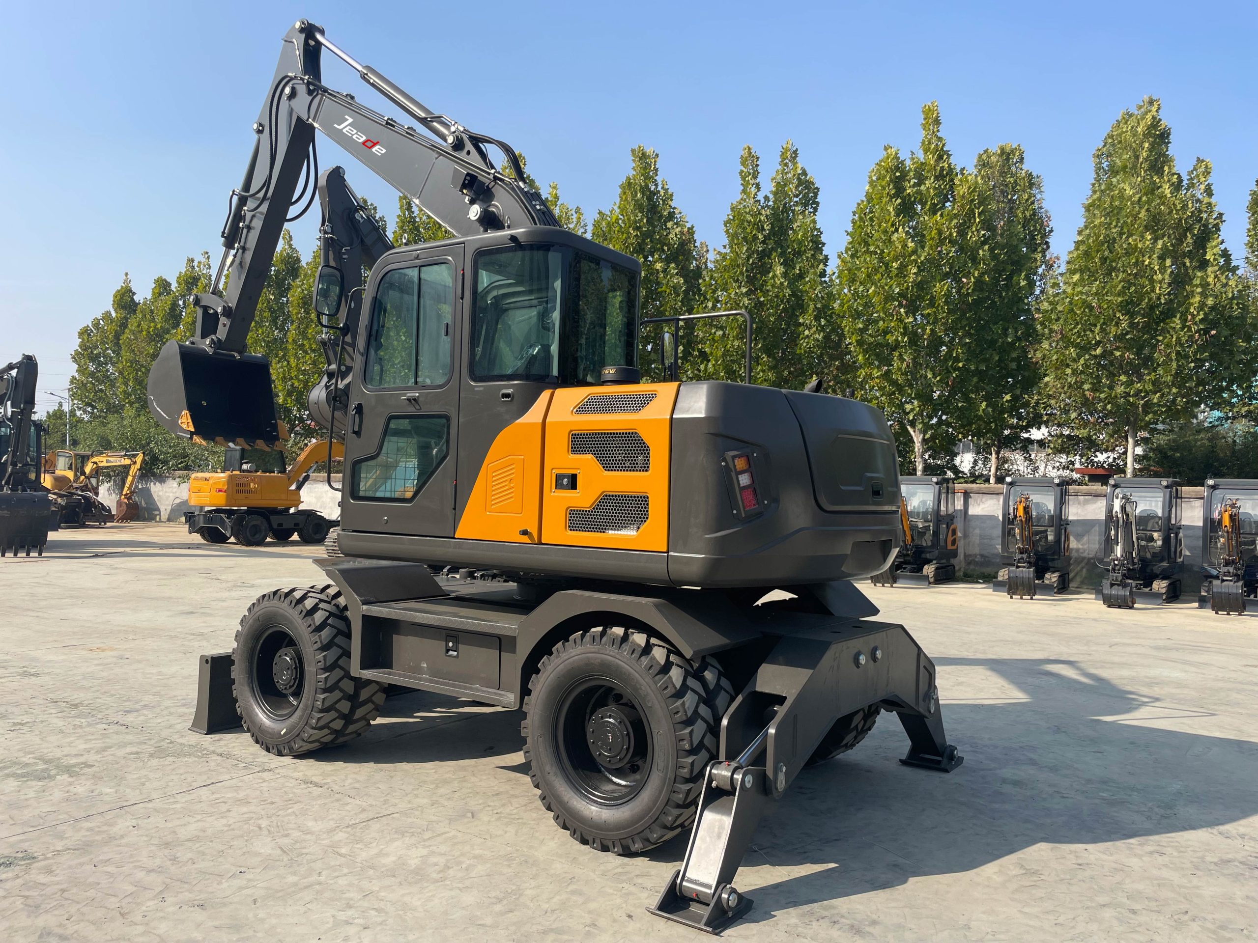 12 Ton(26455.44 lb) Diesel Wheel Excavator-JH9120 - Image 5