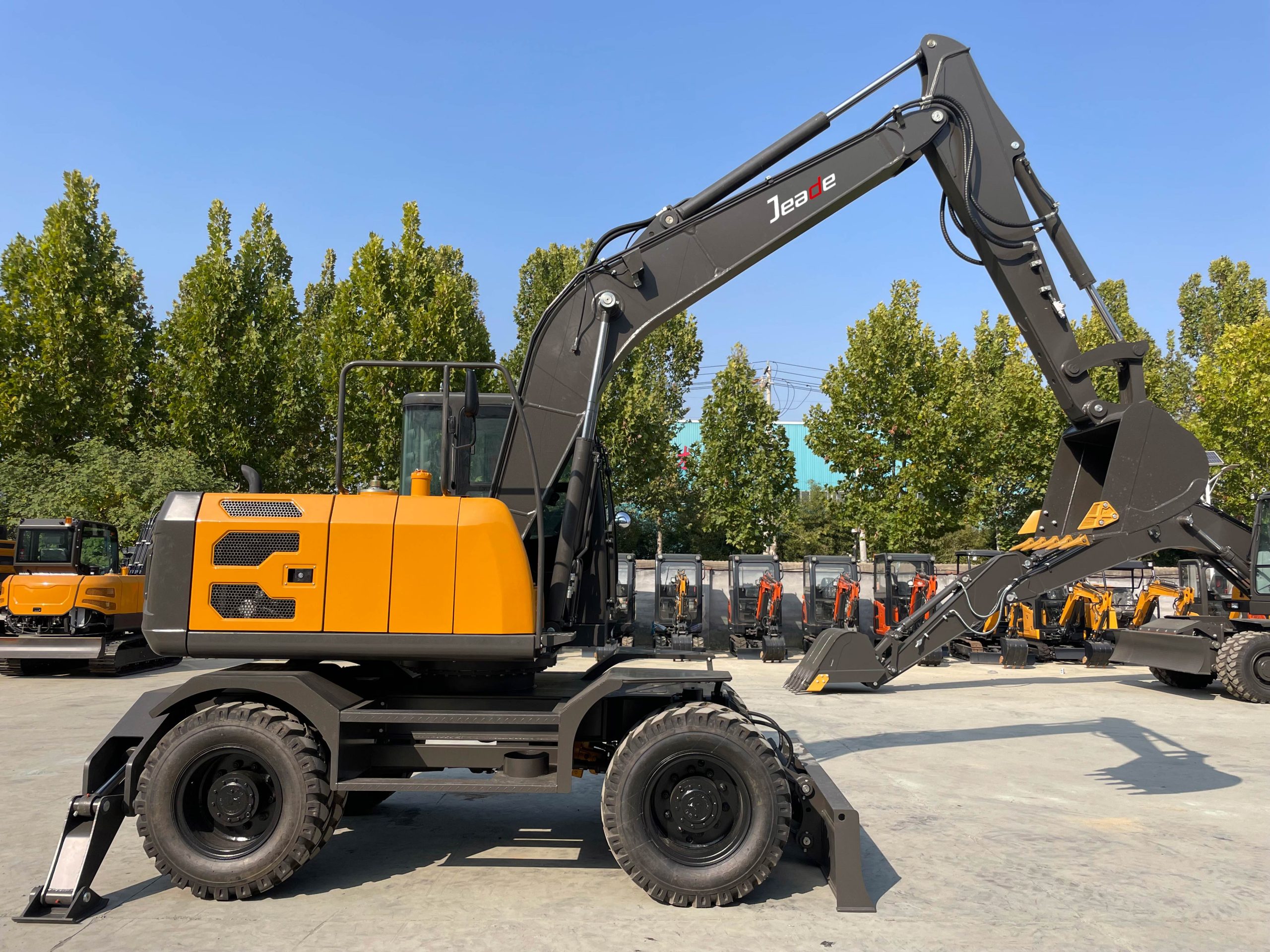 12 Ton(26455.44 lb) Diesel Wheel Excavator-JH9120 - Image 8