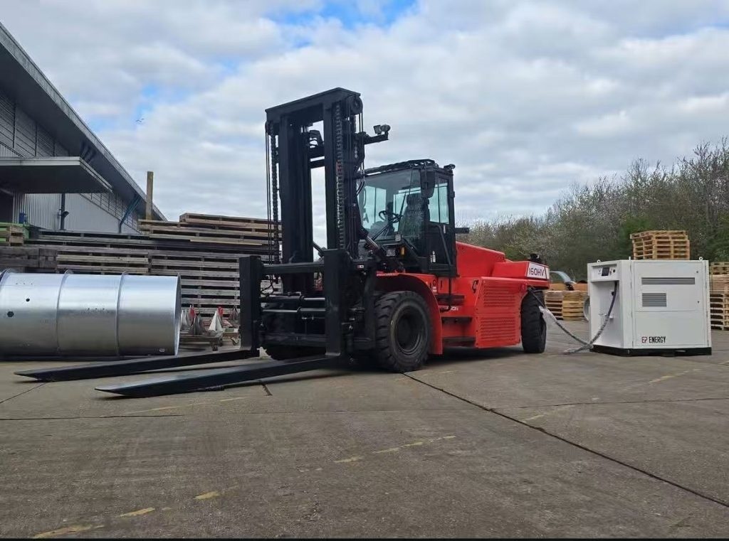 How a Steel Warehouse Reduced Operating Costs with EP and Energy Storage