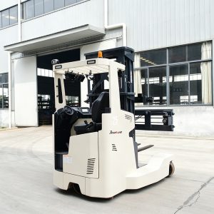 Autonomous Mobile Robot Manufacturers: Competitive Landscape and Strategic Differentiation