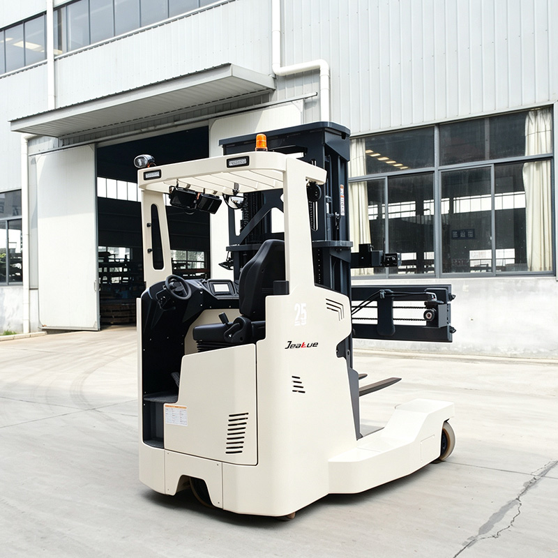 Autonomous Mobile Robot Manufacturers: Competitive Landscape and Strategic Differentiation