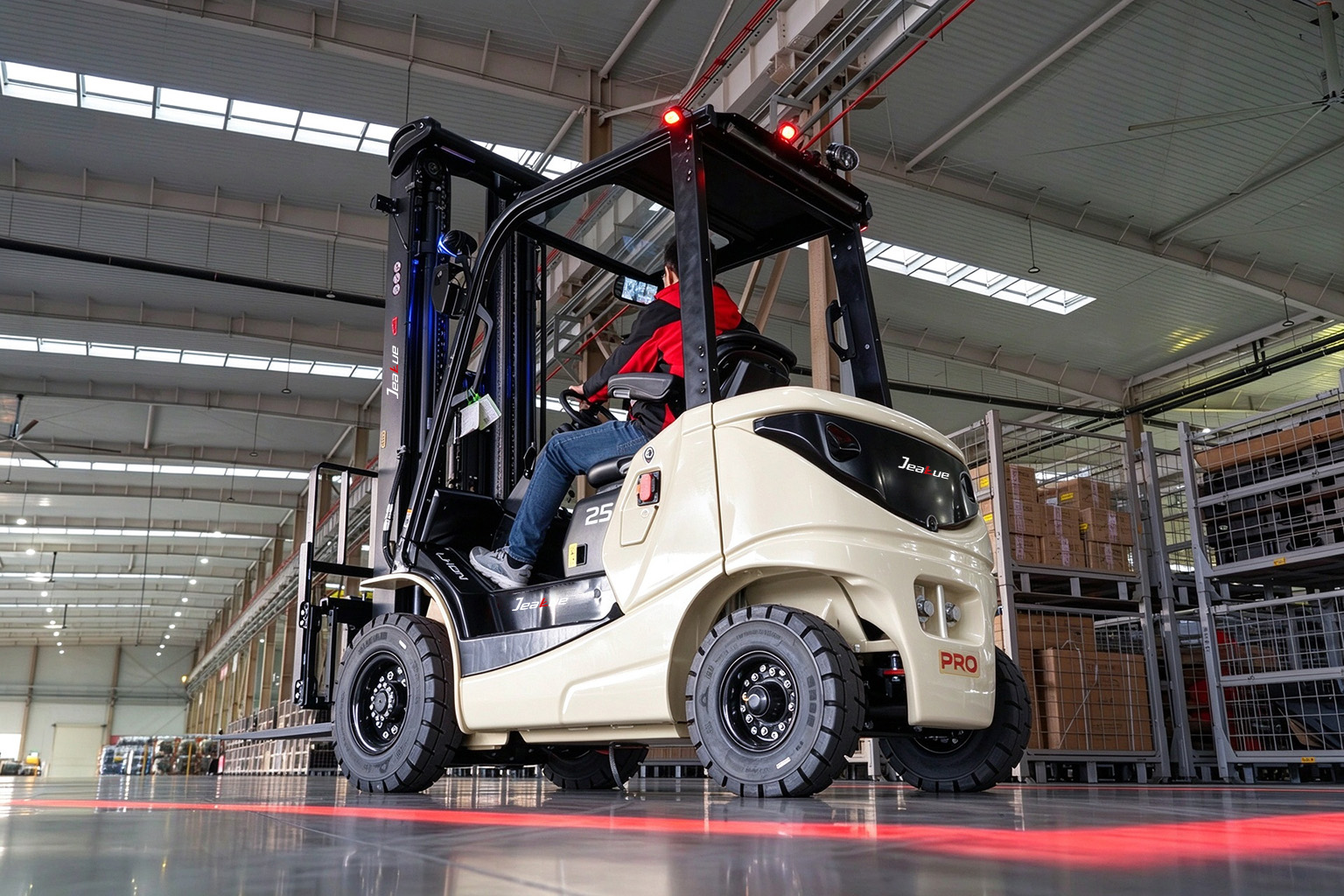 Heavy-Duty Electric Forklifts: The Zero-Emission Powerhouse for Modern Industry