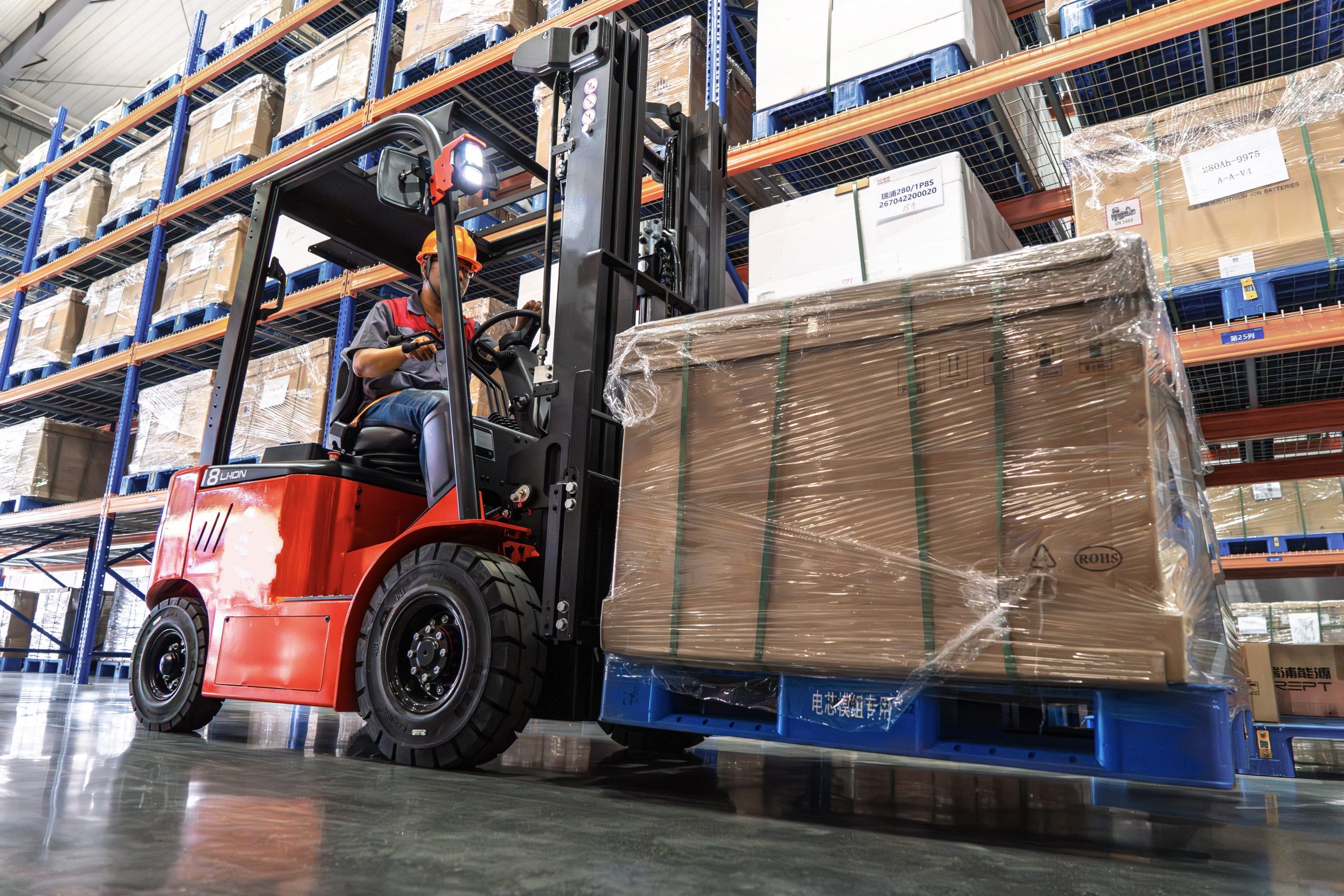 EFL183: The Next Evolution of the Electric Forklift